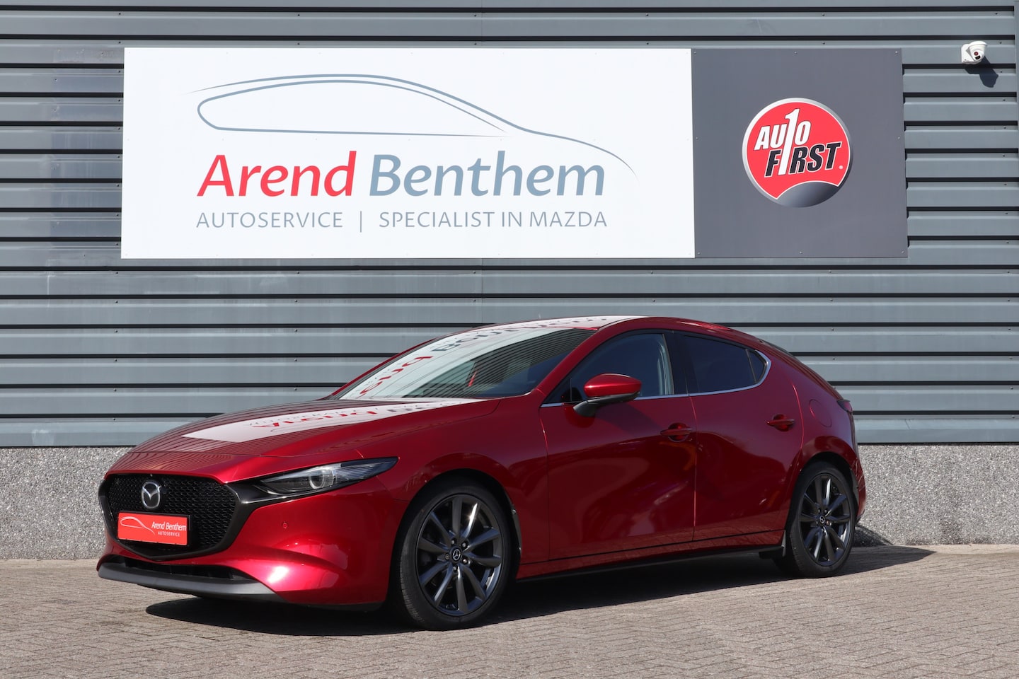 Mazda 3 - 2.0 SkyActiv-G Luxury + i-Activsense pakket - AutoWereld.nl