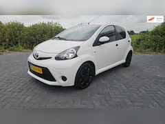 Toyota Aygo - 1.0 VVT-i Now AIRCO 2013