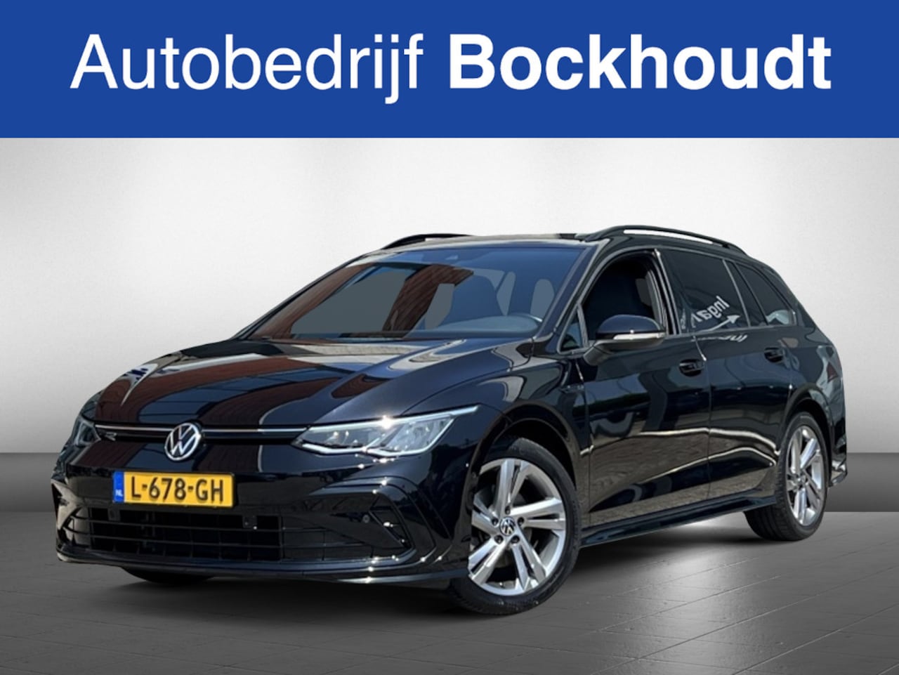 Volkswagen Golf Variant - 1.5 TSI R-Line | Navi | Camera | Sfeer - AutoWereld.nl