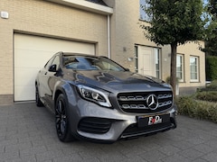 Mercedes-Benz GLA-Klasse - 180 AMG Aut Panoramadak Nightpakket SportLeder Navi Led Camera 19" Pdc