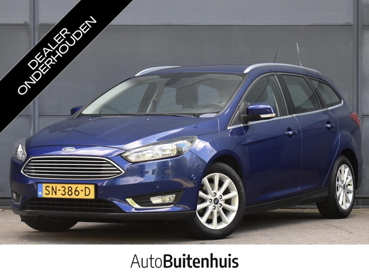 Ford Focus Wagon - 1.0 Titanium|1e Eigenaar|CLIMATE|PARKEERHULP|PDC|NAVI|CARPLAY|VOORRUITVERWARM. - AutoWereld.nl