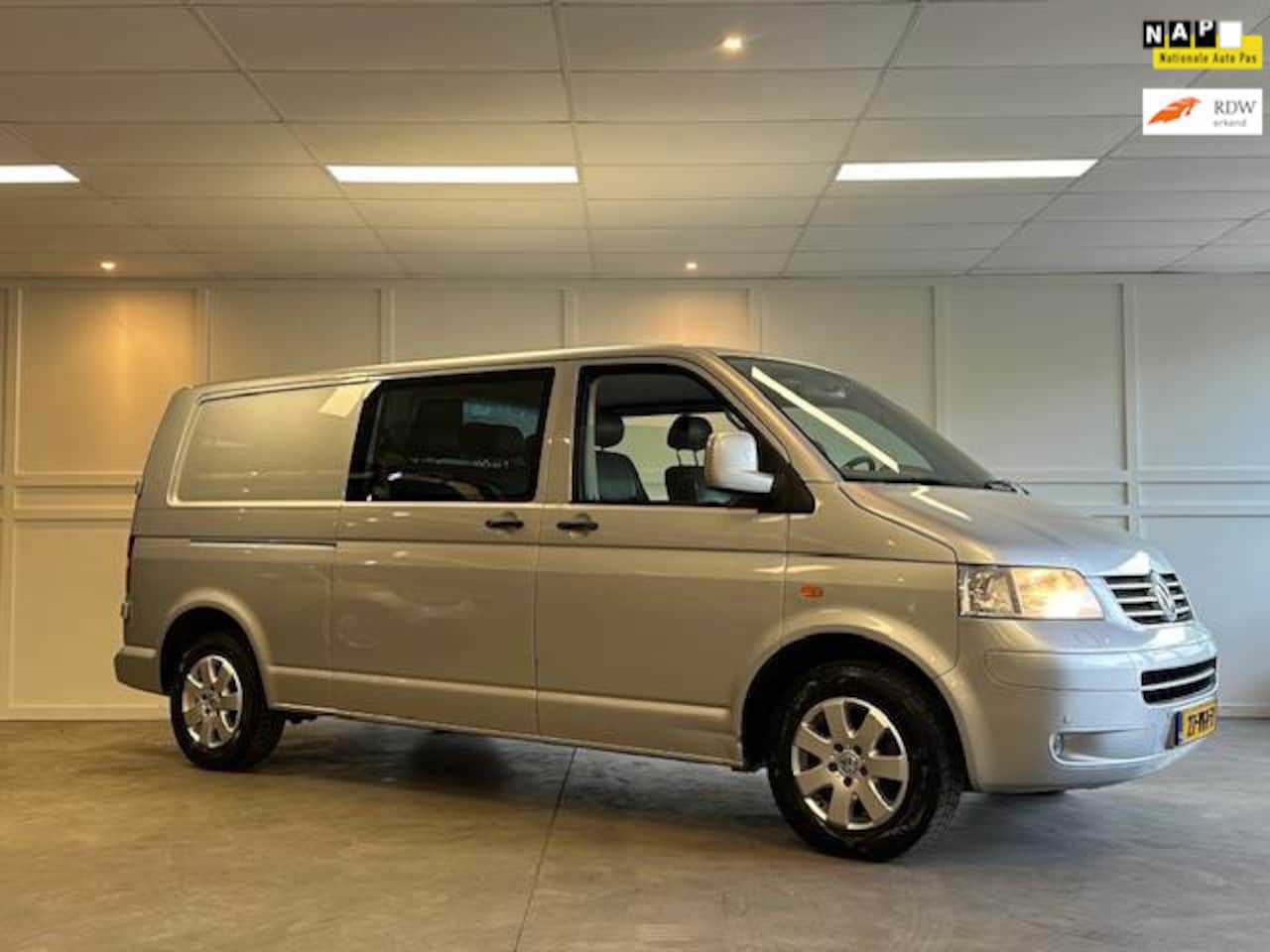Volkswagen Transporter - 2.5 TDI 4x4 2007 Airco Cruise Dubbele Cabine - AutoWereld.nl