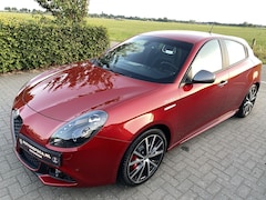 Alfa Romeo Giulietta - 1.750 Turbo Veloce Rosso Competitione Bose Visiblity pakket