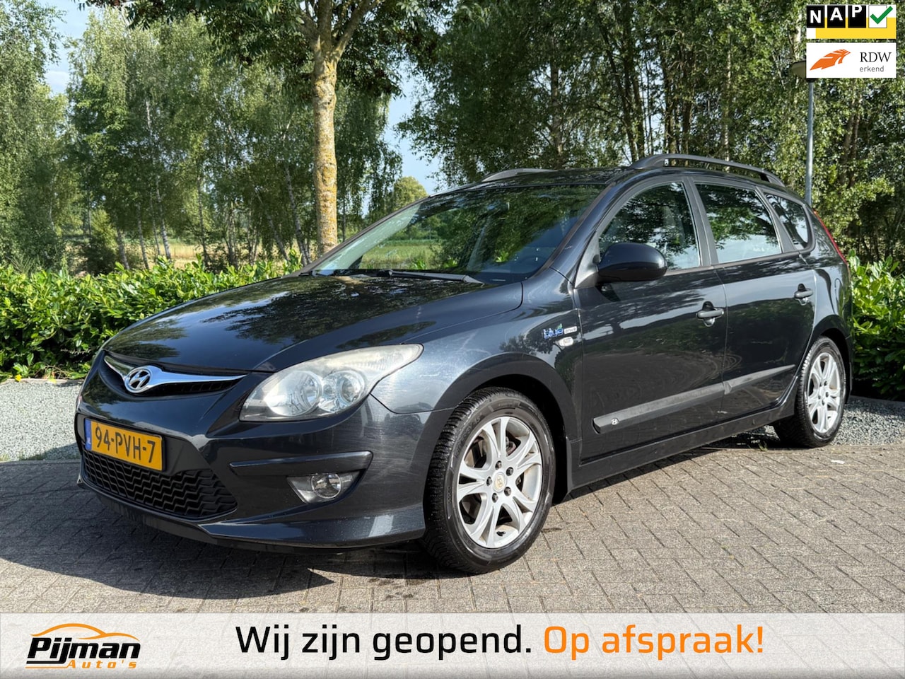 Hyundai i30 CW - 1.4i i-Drive Cool/NL AUTO / AIRCO / TREKHAAK / DEALER ONDERHOUDEN - AutoWereld.nl