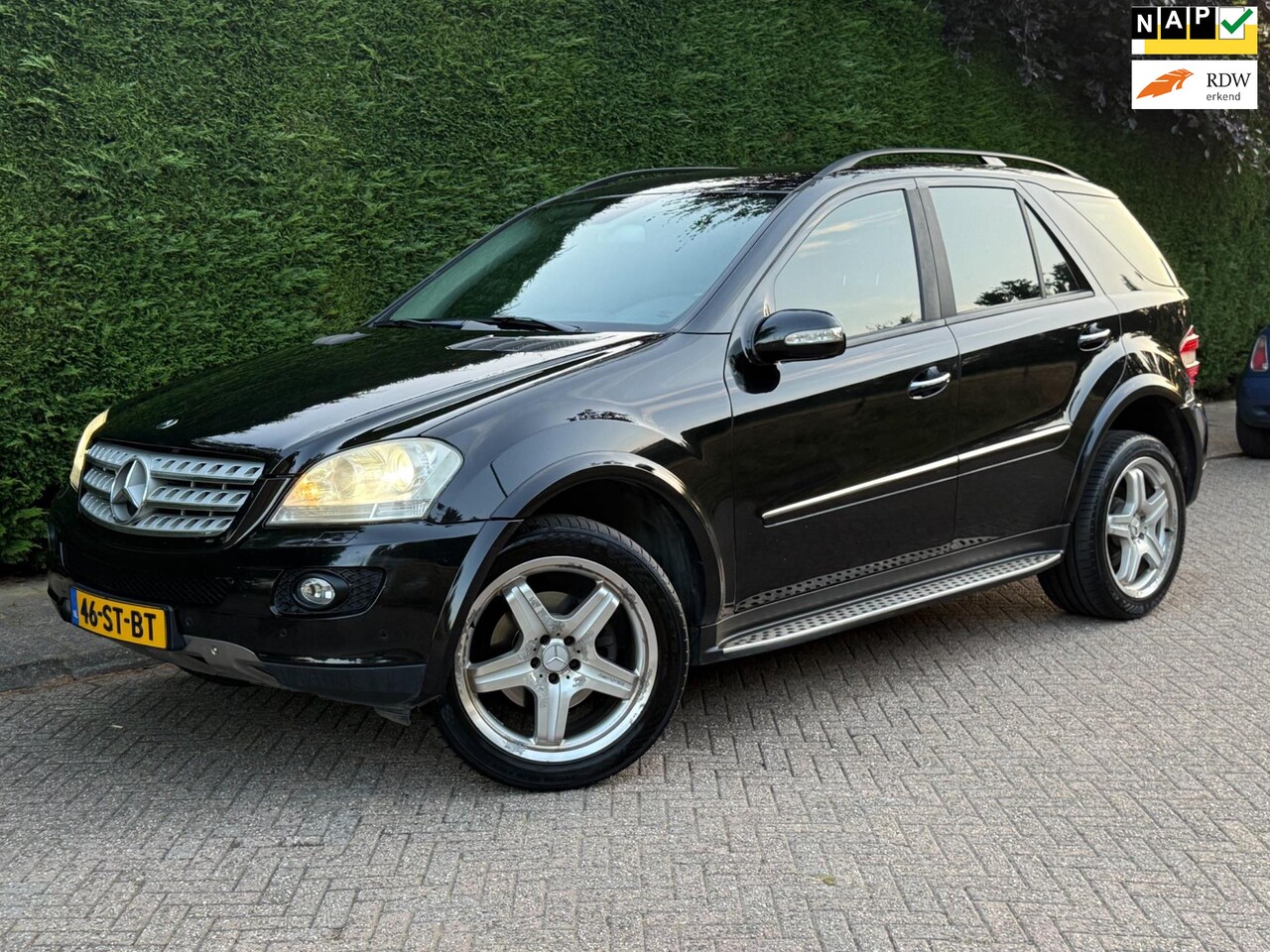 Mercedes-Benz M-klasse - 320 CDI /AUTOMAAT/XENON/AMGPAKKET/RIJDTSUPER!/ - AutoWereld.nl