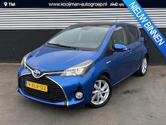Toyota Yaris - 1.5 Hybrid Dynamic CVT-AUTOMAAT Panorama dak, Navigatie, achteruitrij camera, cruise contr