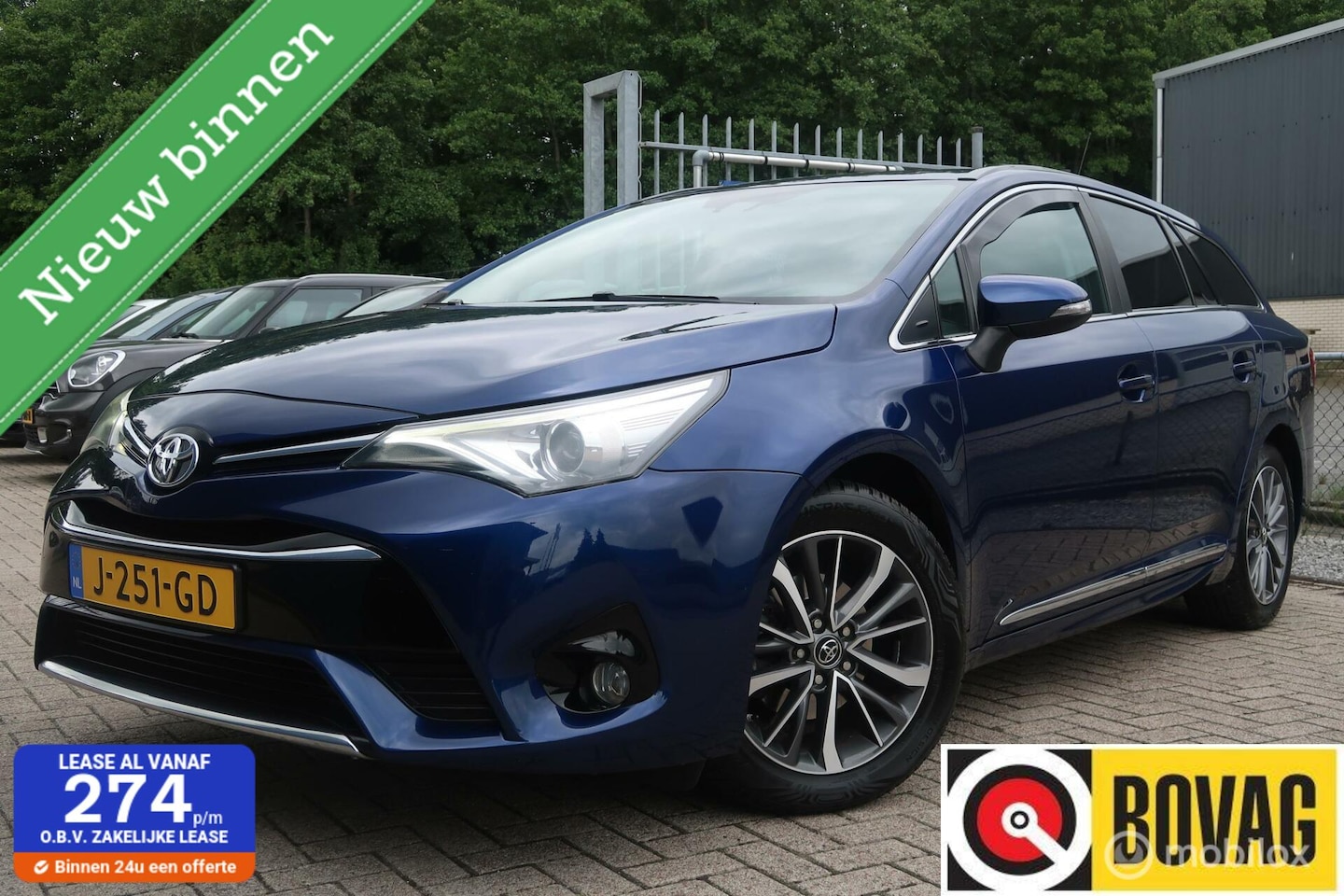 Toyota Avensis - 1.8 VVT-i Executive Business 1.8 VVT-i Executive Business AUTOMAAT,TREKHAAK - AutoWereld.nl