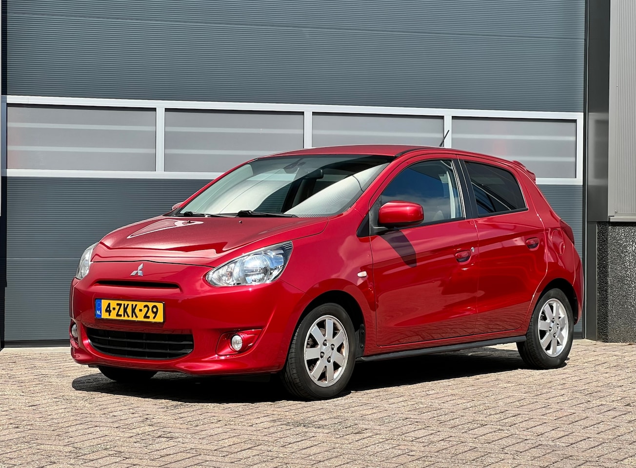 Mitsubishi Space Star - 1.0 Bright bj.2015 Airco|Radio cd|Nap. - AutoWereld.nl