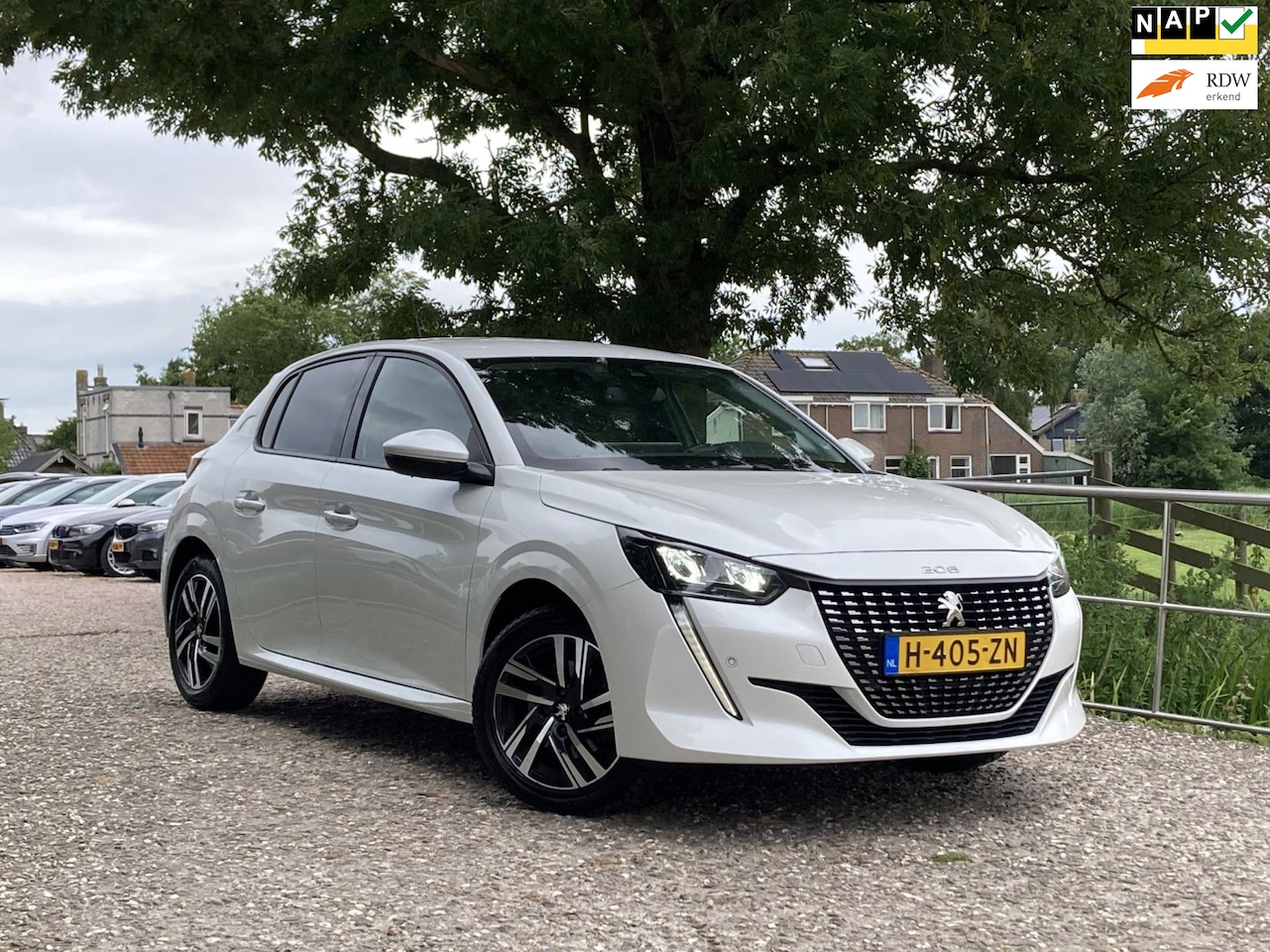Peugeot 208 - 1.5 BlueHDi Blue Lease Allure | Virtual + Carplay + Navi Nu € 10.975,-!!! - AutoWereld.nl