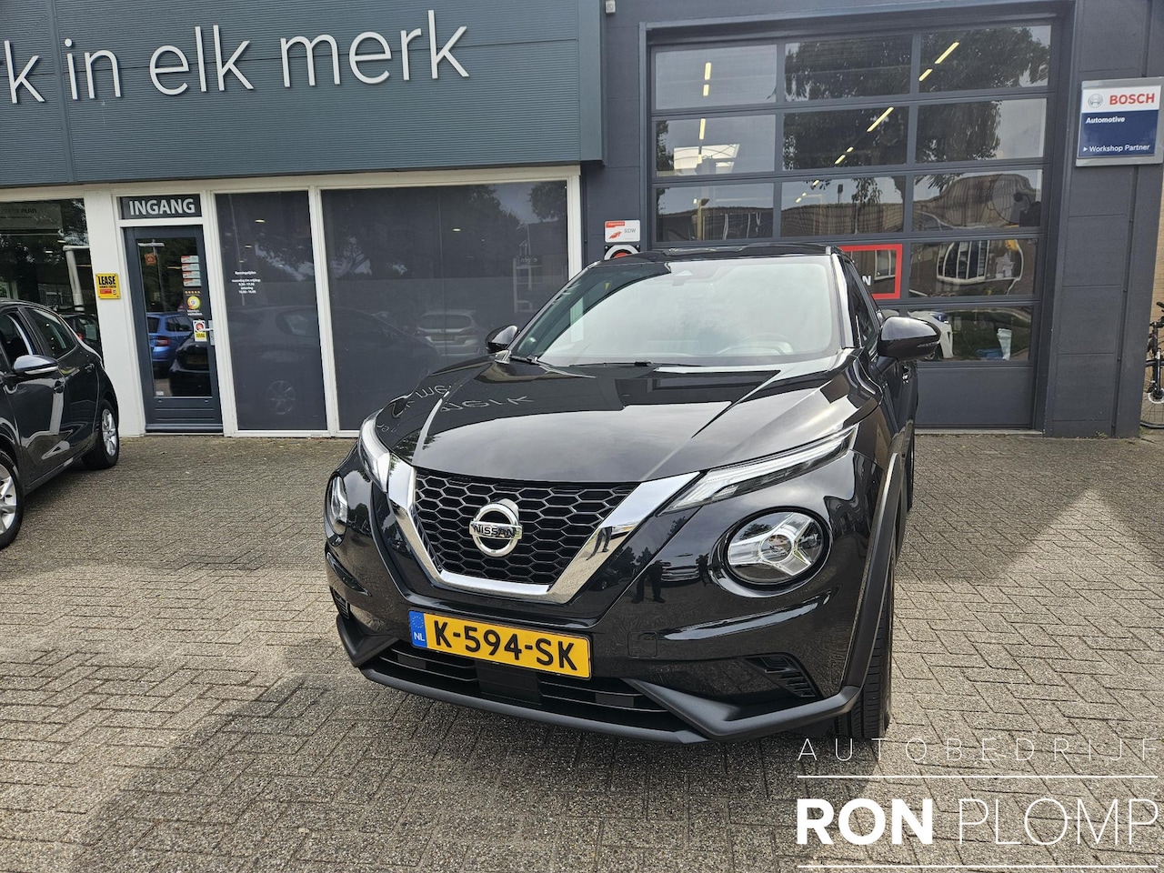 Nissan Juke - 1.0 DIG-T N-Connecta / Airco clima/ Navigatie/ Cruise/ Apple carplay/ PDC/ LED/ LMV/ - AutoWereld.nl