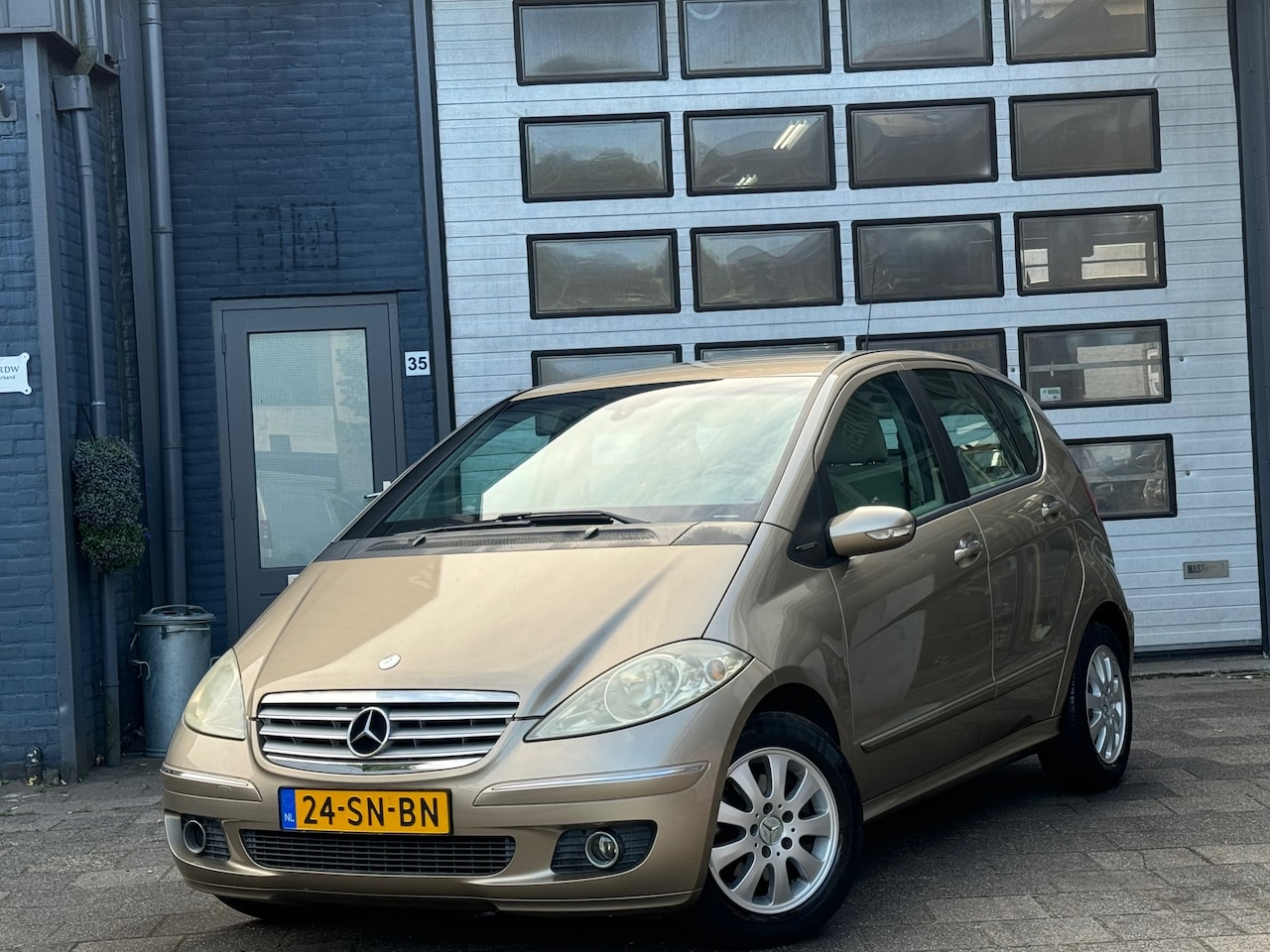 Mercedes-Benz A-klasse - 170 Elegance | Airco | Cruise | N.A.P - AutoWereld.nl