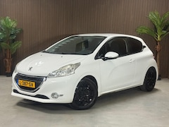Peugeot 208 - 1.0 VTi. Nieuw Distr. Riem