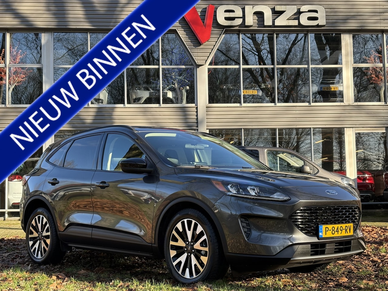 Ford Escape - 2.5 Hybride Fulloptions - AutoWereld.nl