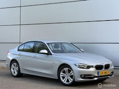 BMW 3-serie - 320i Automaat|Navi|Cruise|Airco|Lmv|Nap|Boekjes
