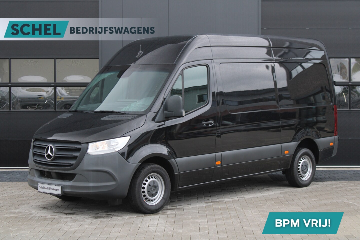 Mercedes-Benz Sprinter - 317CDI L2H2 RWD 170pk - Cruise - Camera - MBUX - Navi - Comfort stoel - Rijklaar - AutoWereld.nl