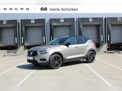 Volvo XC40 - T4 210PK Recharge R-Design | Elektrisch glazen panorama-dak | Grootlicht Assistent | DAB+