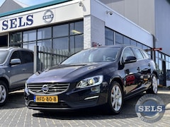 Volvo V60 - 2.0 T3 Momentum