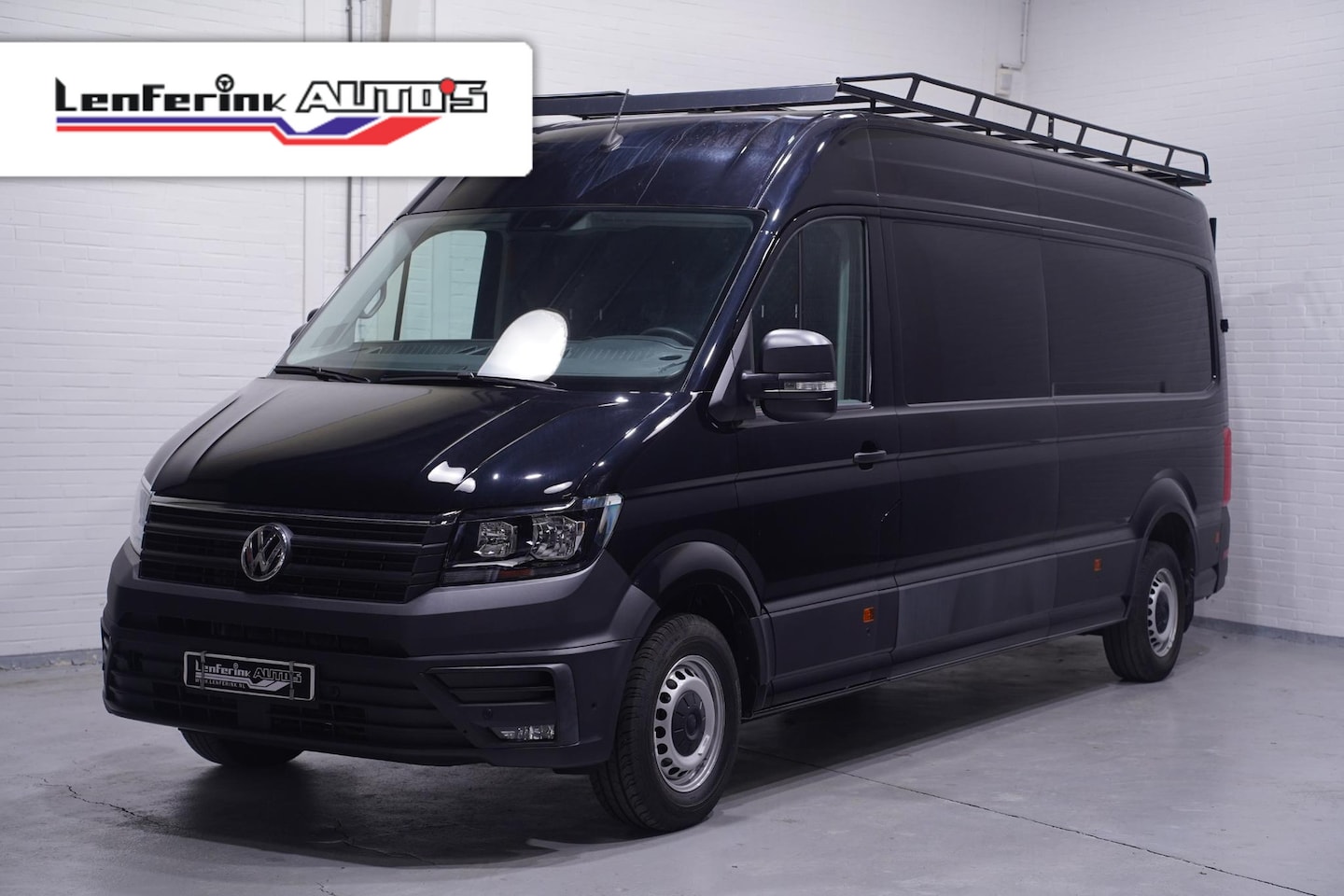 Volkswagen Crafter - 2.0 TDI 140 pk L4H3 DSG Aut. Camera, Imperiaal Trekhaak met 1/2 Opstap, Airco ECC, Cruise - AutoWereld.nl