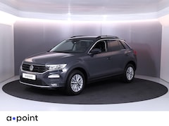 Volkswagen T-Roc - 1.0 TSI Style 110 pk | Navigatie | Parkeersensoren | Adaptieve cruise control | Apple Carp