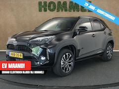 Toyota Yaris Cross - 1.5 Hybrid 130 Business Plus - DODEHOEK DETECTIE - 17 INCH LICHT METALEN VELGEN - NAVIGATI