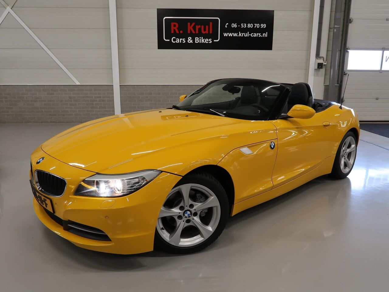 BMW Z4 Roadster - sDrive20i Executive Sportstoelen Leer/Alcantara Automaat Boekjes aanwezig Atacama Geel Sto - AutoWereld.nl