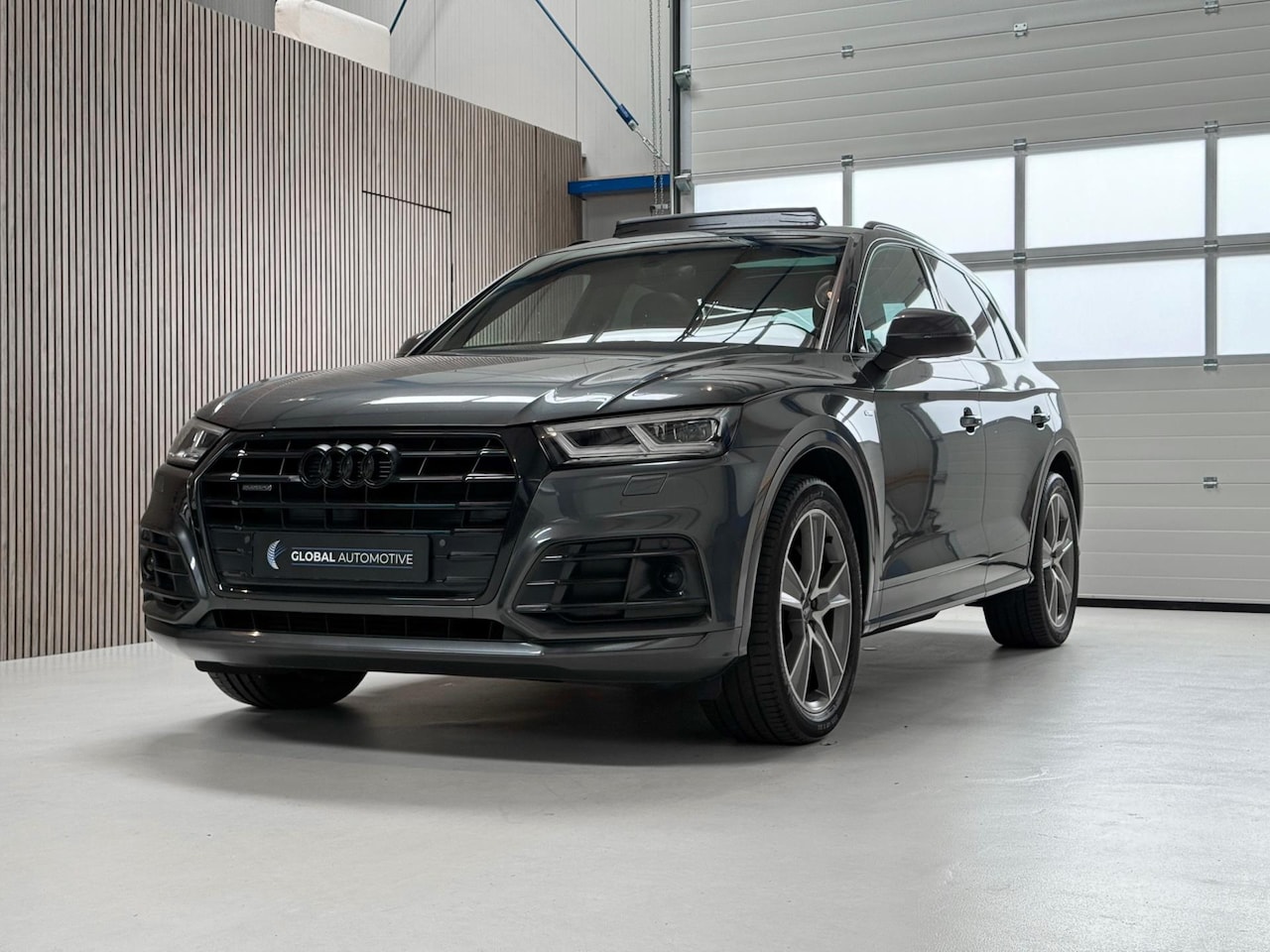 Audi Q5 - 2.0 TFSI Quattro Sport S Line - PANORAMADAK - VIRTUAL COCKPIT - BANG & OLUFSEN - STANDKACH - AutoWereld.nl