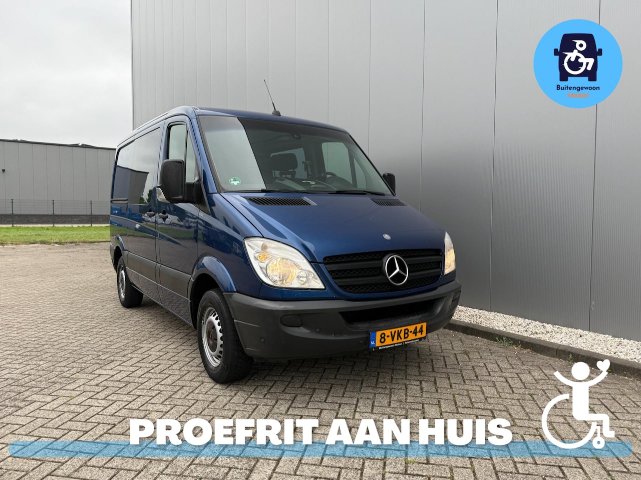 Mercedes-Benz Sprinter - Zelfrijder Rolstoelbus | Rolstoel achter Stuur - AutoWereld.nl