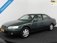 Toyota Camry - 2.2i EXECUTIVE BENZINE / LPG-G3