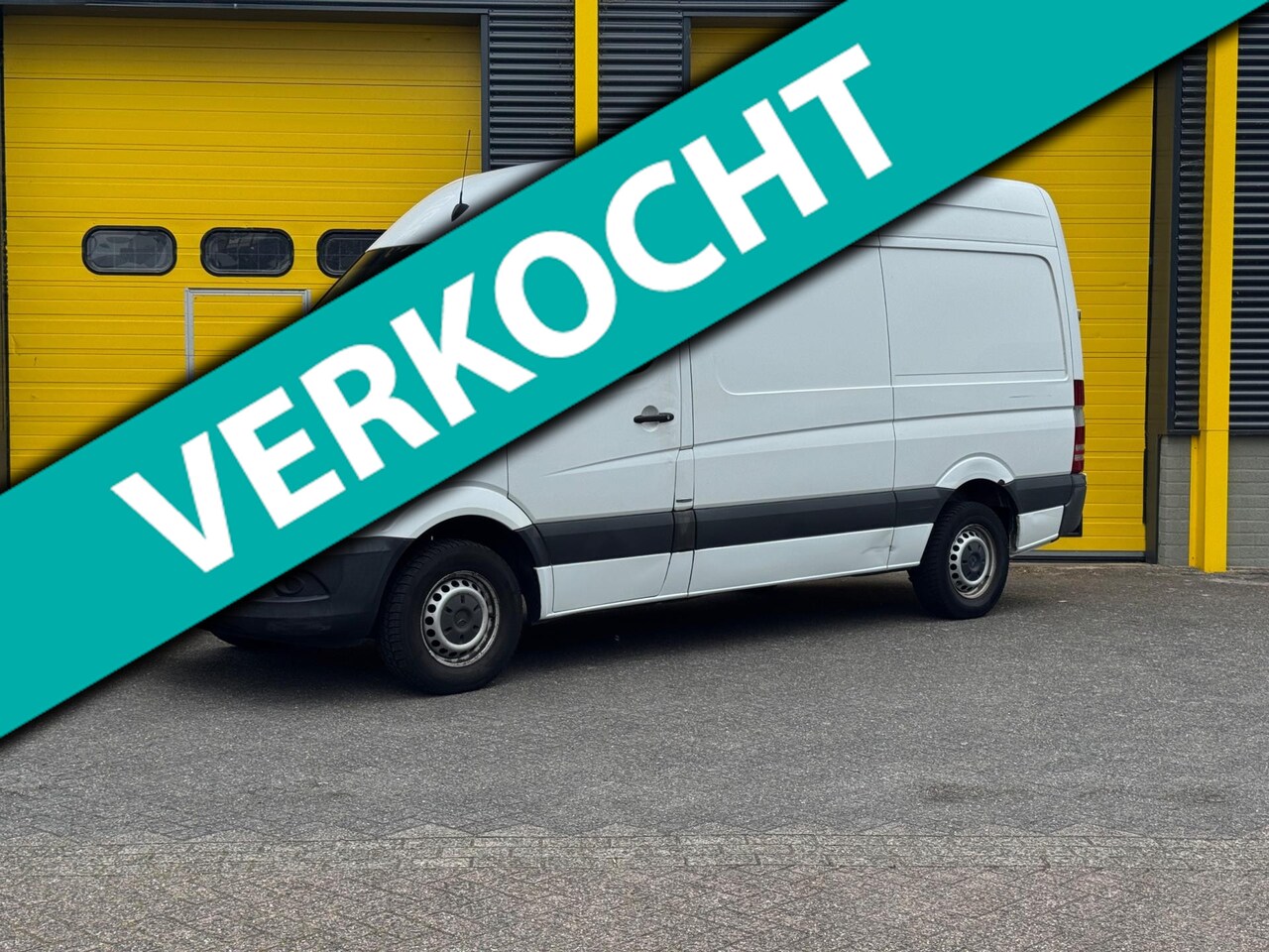 Mercedes-Benz Sprinter - 213 2.2 Airco L2H2 - AutoWereld.nl