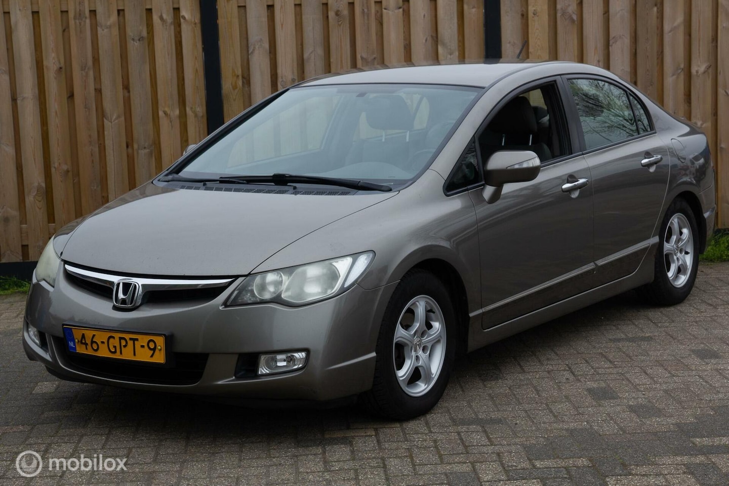 Honda Civic - 1.3 Hybrid Leer/trekh. Refurbished Accupakket - AutoWereld.nl