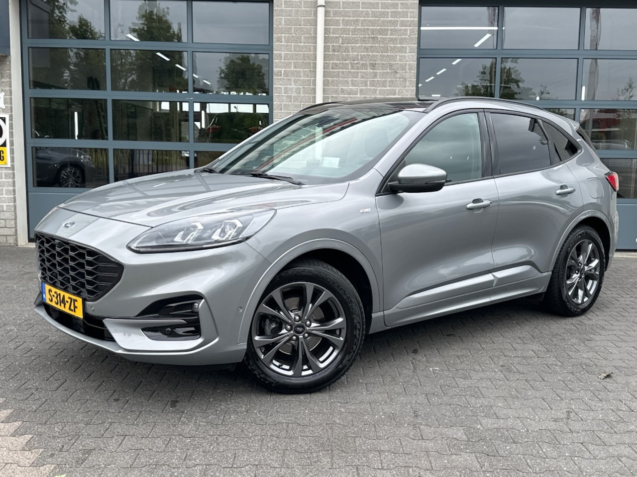 Ford Kuga - 1.5 EcoBoost Titanium X 1.5 EcoBoost Titanium X - AutoWereld.nl