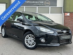 Ford Focus Wagon - 1.0 EcoB. Titanium/TREKH/PARKS/NAVI/APK/NAP