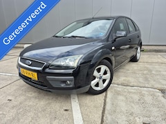 Ford Focus - 1.6-16V Edition Nieuw koppeling / Nieuw APK