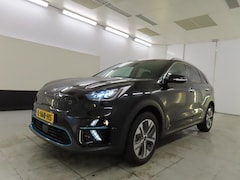 Kia e-Niro - DynamicPlusLine 39kWh 136pk [ ACC+3FASE+SCHUIFDAK+CAMERA+LED+KEYLESS ]