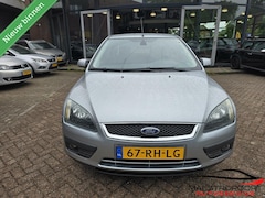 Ford Focus - 1.6-16V