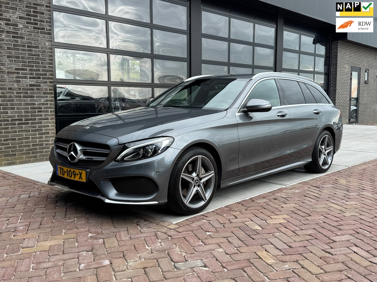 Mercedes-Benz C-klasse Estate - 200 Prestige | AMG | Autm | Leer | Xenon | Camera | - AutoWereld.nl