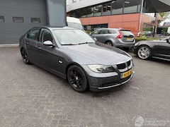 BMW 3-serie - 318i High Executive Automaat
