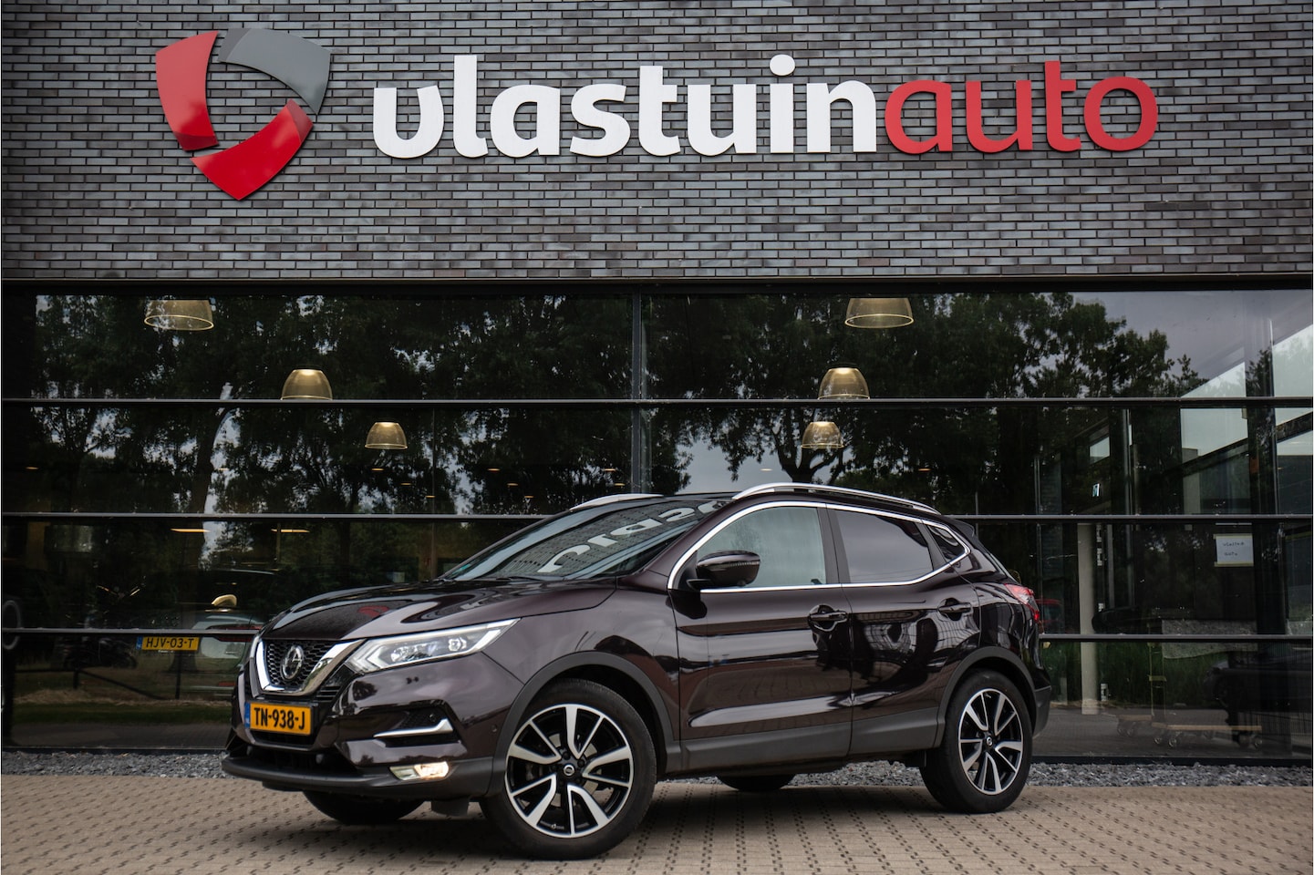 Nissan Qashqai - 1.2 Business Edition 1.2 Business Edition , Panoramadak, Trekhaak, Bose, - AutoWereld.nl