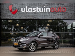 Nissan Qashqai - 1.2 Business Edition , Panoramadak, Trekhaak, Bose,