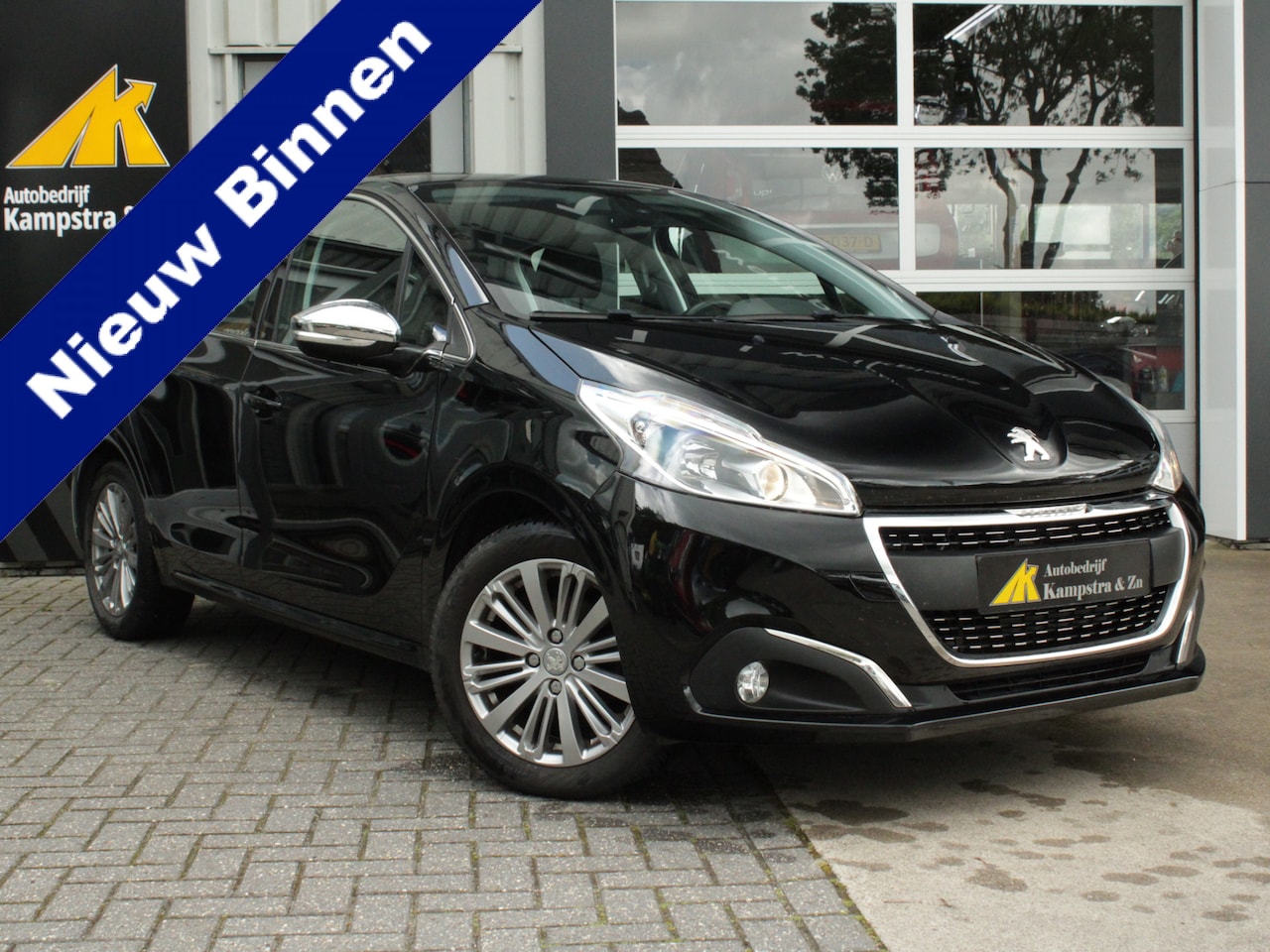 Peugeot 208 - 1.2 PureTech Blue Lease Allure 1.2 PureTech Blue Lease Allure - AutoWereld.nl