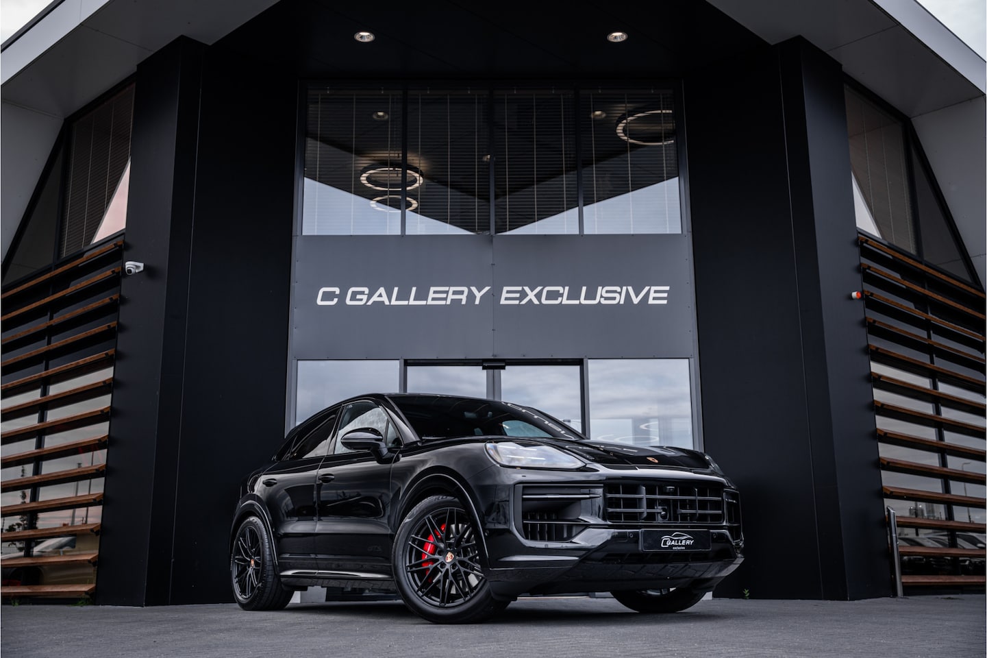 Porsche Cayenne Coupé - 4.0 GTS - Sport Chrono Plus | Panorama | Bose | Luchtvering | Elek. Trekhaak - AutoWereld.nl