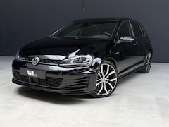 Volkswagen Golf - 2.0 TDI GTD DSG Leer Pano 1e Eigenaar