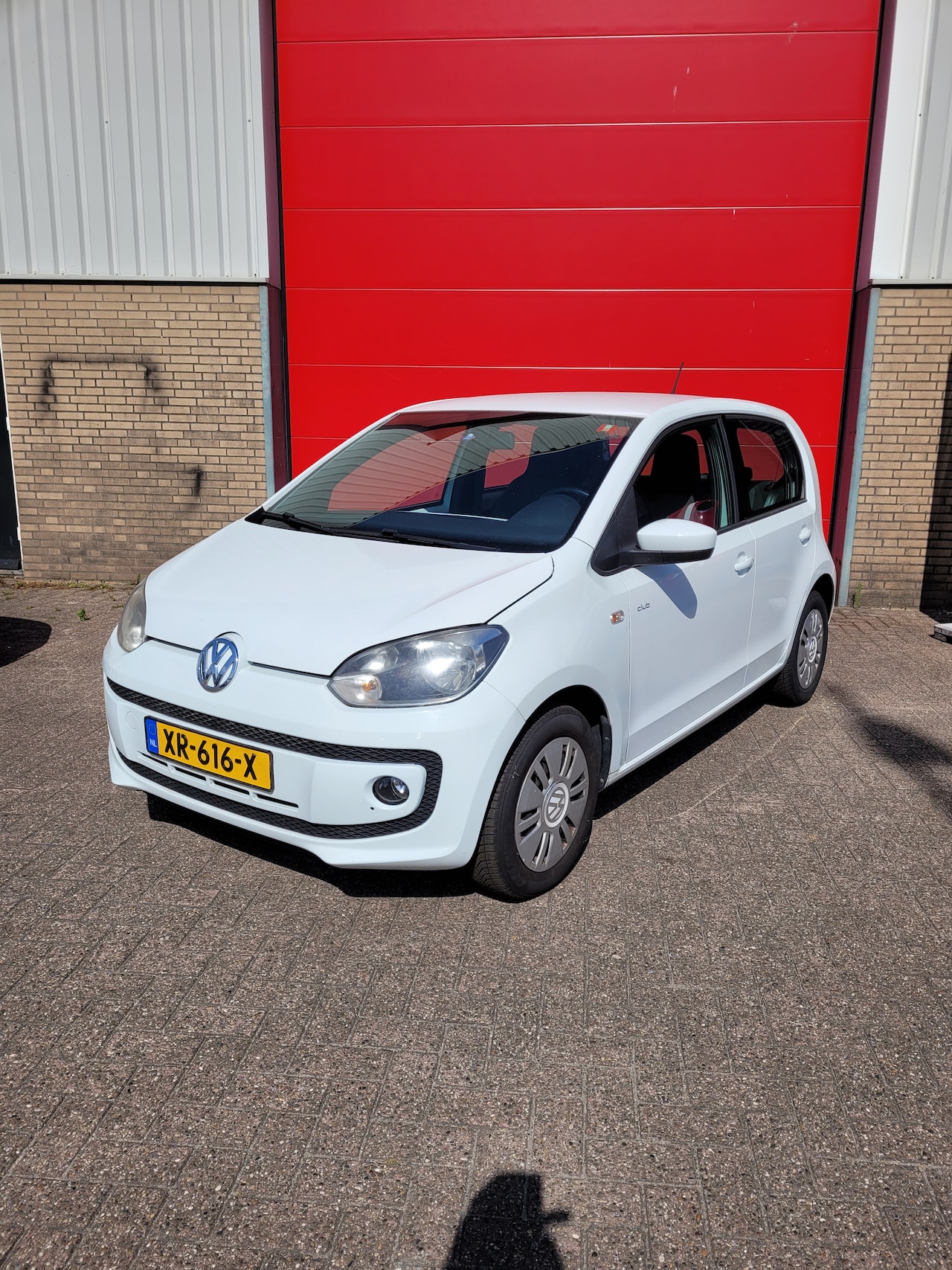 Volkswagen Up! - 1.0 move up! BlueMotion - AutoWereld.nl