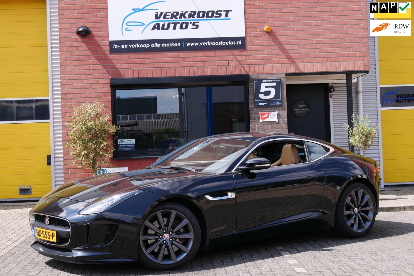Jaguar F-type - 3.0 V6 Coupé camera. sportuitlaat. stoelverwarming - AutoWereld.nl