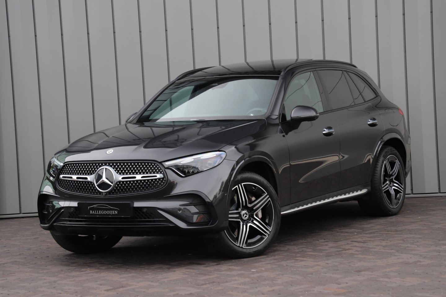 Mercedes-Benz GLC-klasse - 400e AMG 4-Matic | 381PK | Massage | Keyles-go | Pano | Burmester | Sfeerverlichting | Mem - AutoWereld.nl