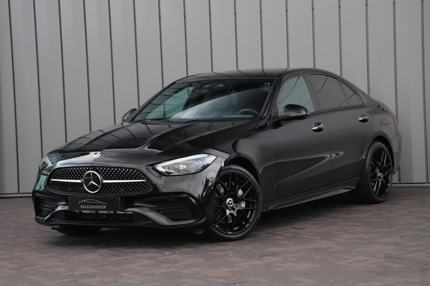 Mercedes-Benz C-klasse - 300e AMG | 313PK | Keyles-go | Memory | Digital-light | Sfeerverlichting | Distronic | Sto - AutoWereld.nl