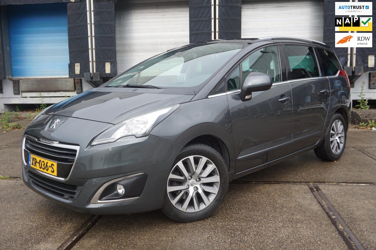 Peugeot 5008 - 1.6 THP Allure 7p. * Dealer onderhouden * - AutoWereld.nl