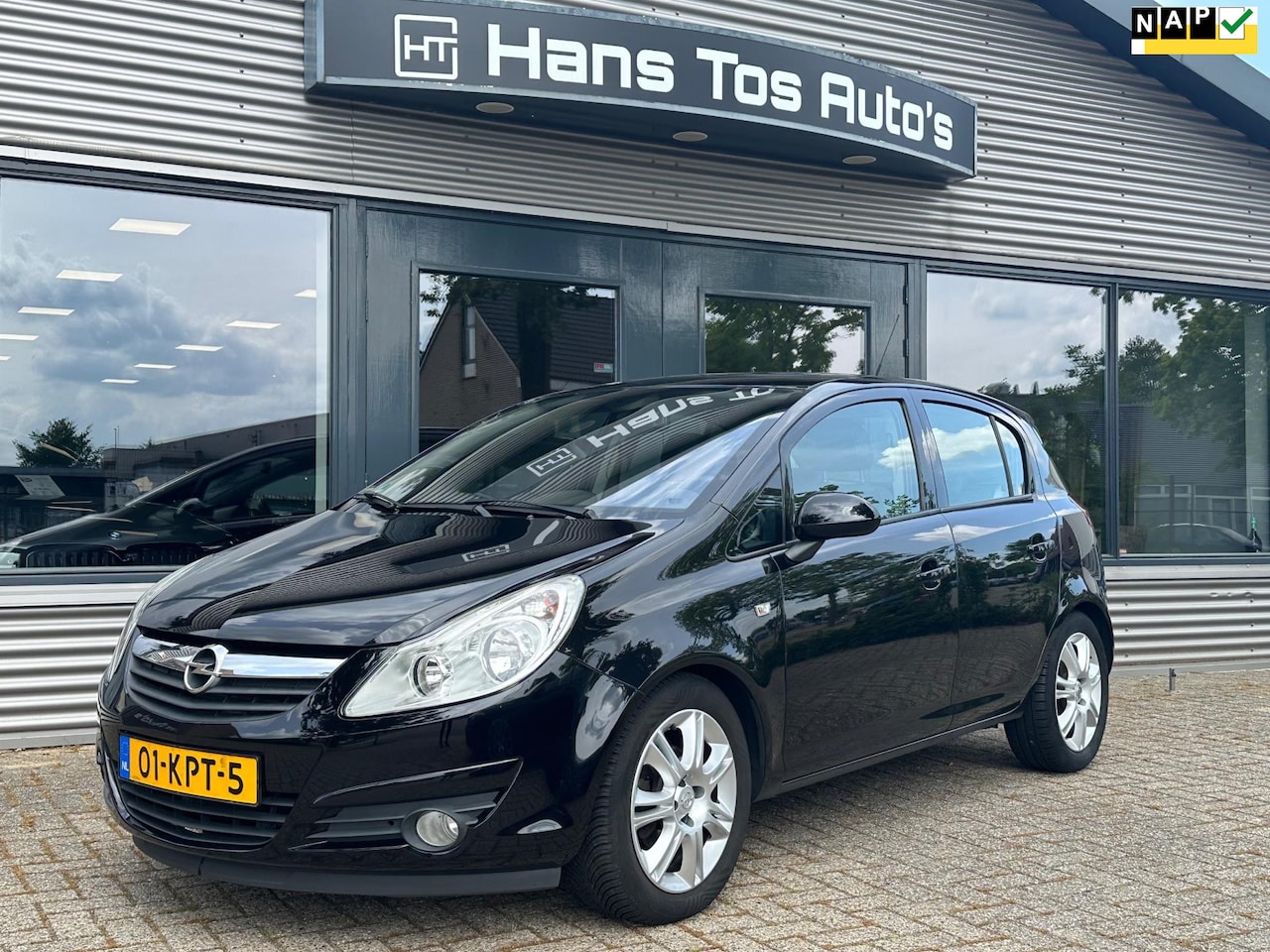Opel Corsa - 1.4-16V Vol-AUTOMAAT Cosmo / Clima / Nw Distributie / Grote beurt - AutoWereld.nl