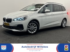 BMW 2-serie Gran Tourer - 218i 7p. High Executive Edition | NAVIGATIE | STOELVERWARMING | PARKEERSENSOREN |