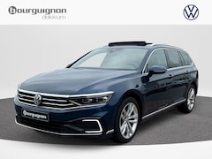 Volkswagen Passat Variant - 1.4 TSI PHEV GTE Business | 218Pk | Pano Dak | trekhaak | LED | Area View | 18Inch | Leder
